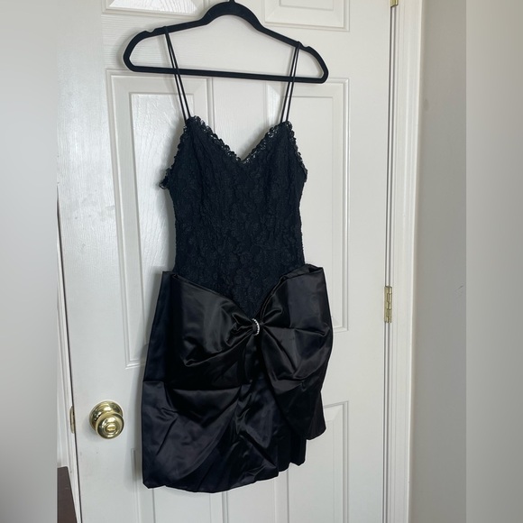 Vintage Masquerade Black Lace Satin Mini Dress Bow Detail 80s Cocktail Party | 9 - Picture 2 of 13